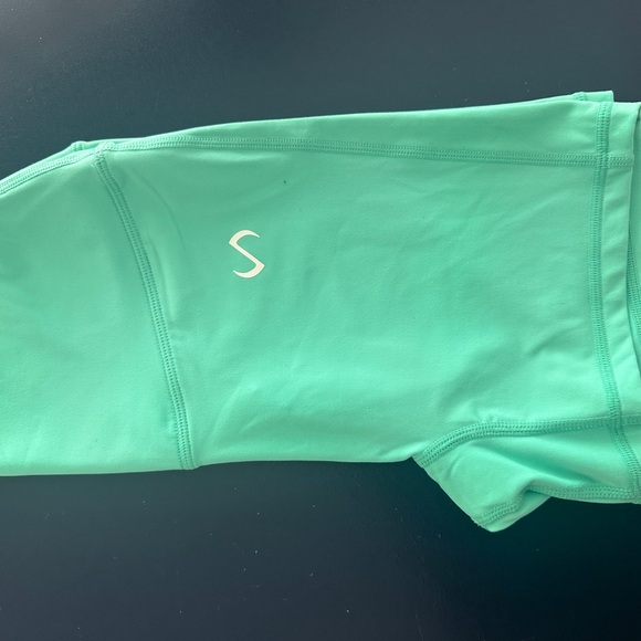 TLF NEw Shorts - Picture 3 of 8